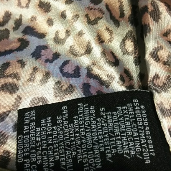 Gray jacket - Picture 6 of 8